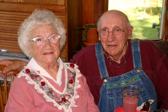 1500 Grandma & Grandpa Burnett