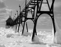 Grand Haven Lighthouse b&w